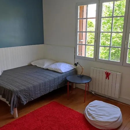 Pretty House With Garden In Casa vacanze Lagord